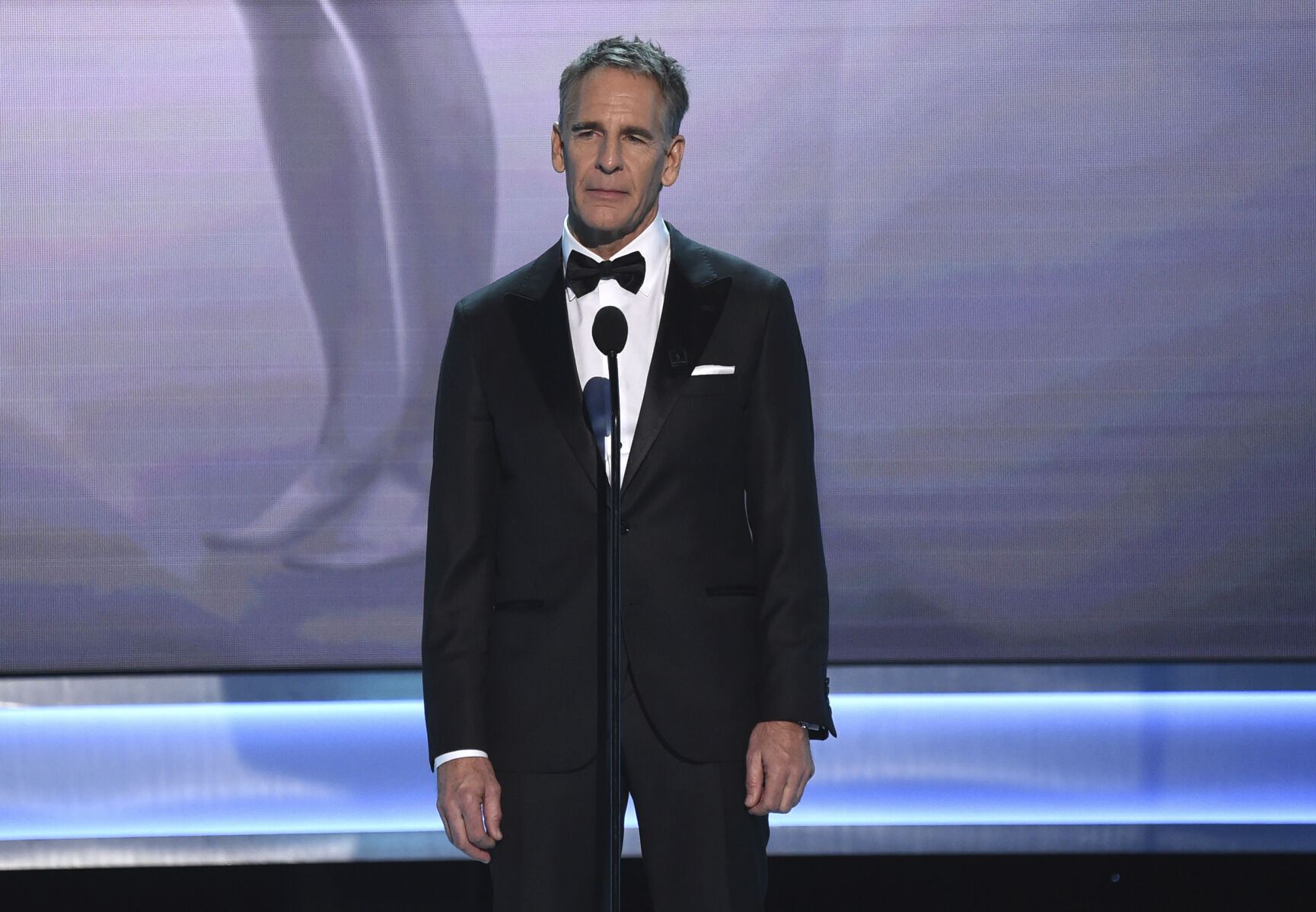Scott Bakula